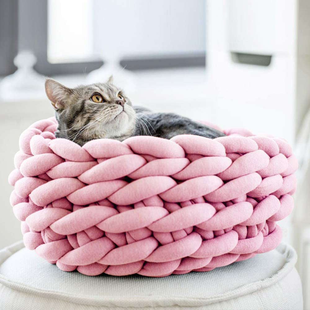 Chunky Knit Pet Bed